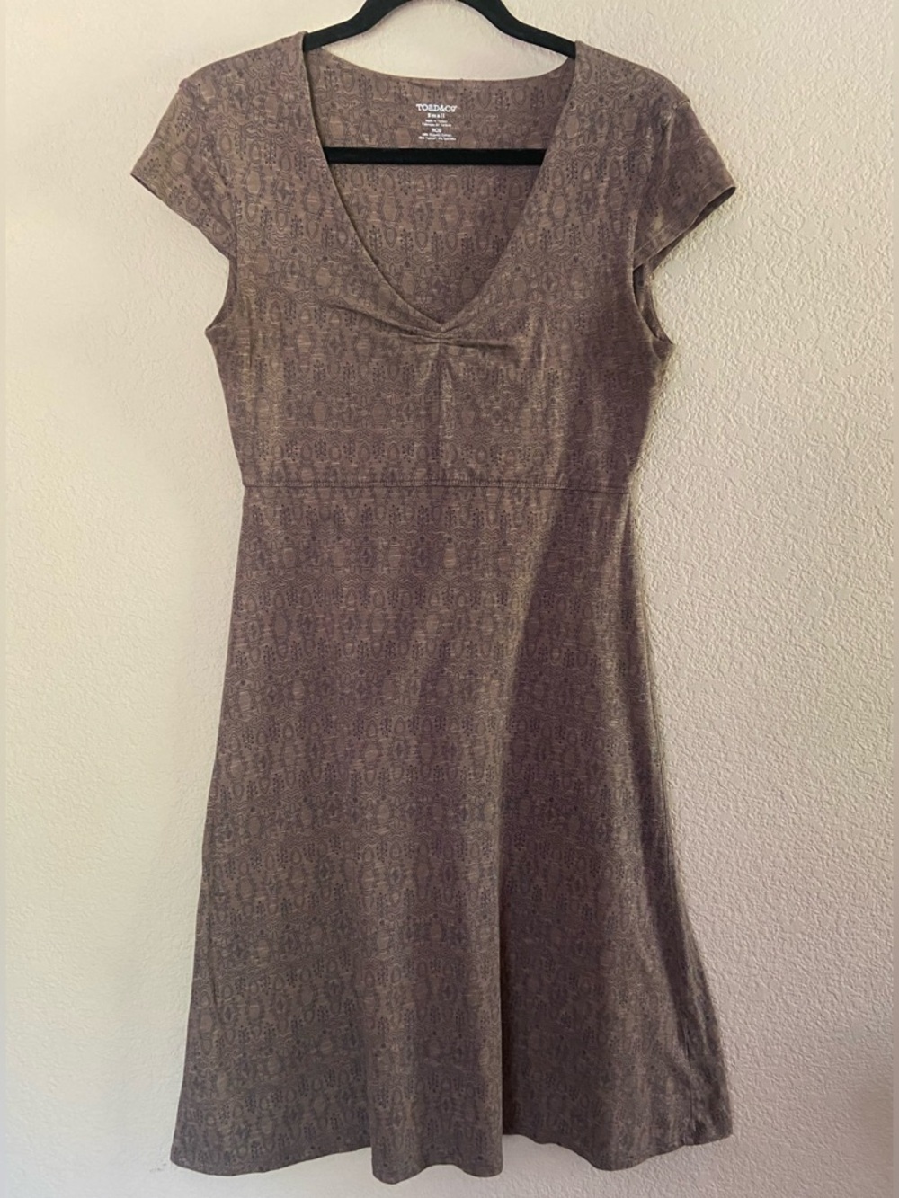 Toad & Co Rosemarie Dress Taupe Subtle Print Size S Outdoor Organic Sustainable